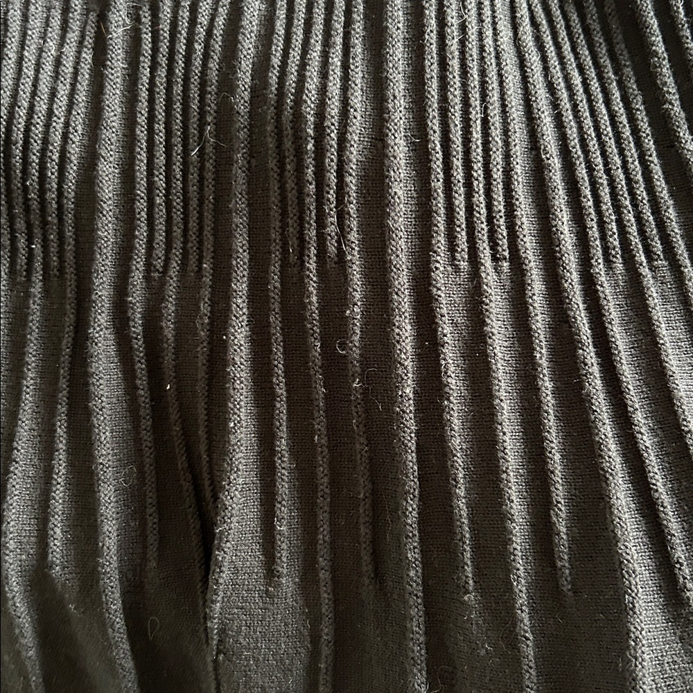 CAbi Vogue Dark Charcoal Knit Skirt Style Number 503 - Picture 2 of 4